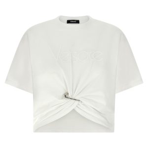 Logo embroidery t-shirt