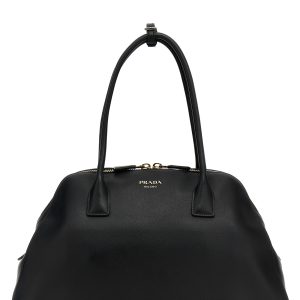 Medium leather shopping bag