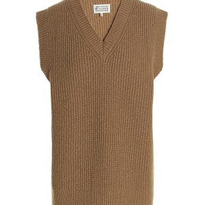 V-neck vest
