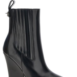 Valentino Garavani 'VLogo Lockette' ankle boots