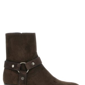 'Wyatt' ankle boots