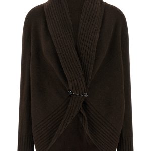 Brooch cardigan
