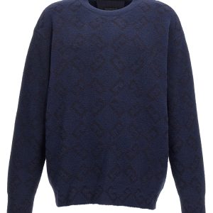 Logo embroidery sweater