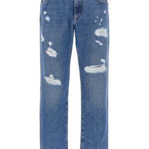 Destroyed jeans