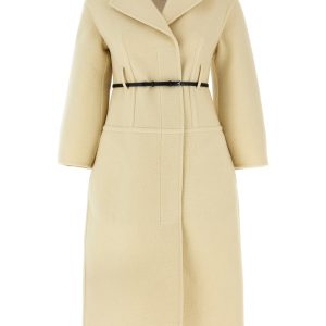'02' coat