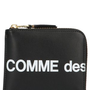 'Huge logo’ wallet