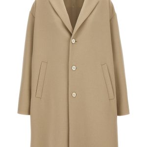 Single-breasted coat