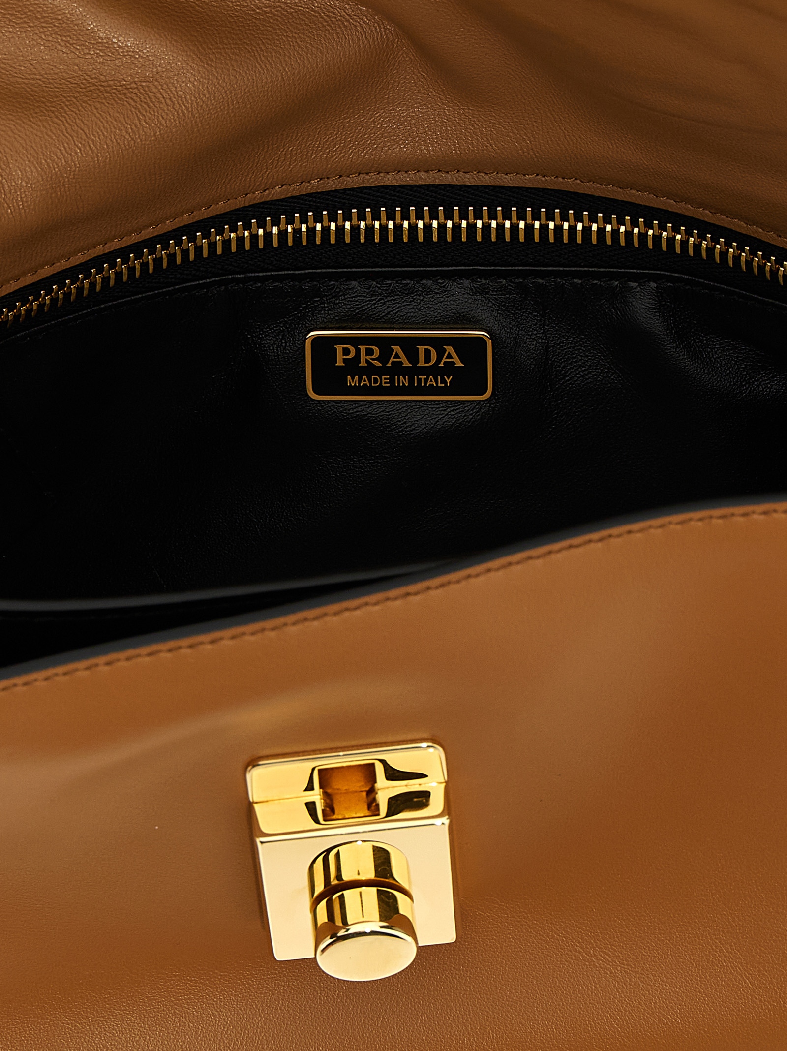 'Prada Soft Sound' small shoulder bag - immagine 4