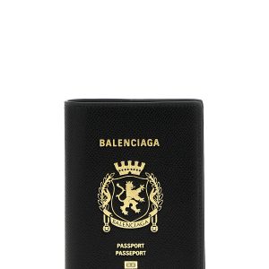 Logo leather passport holder