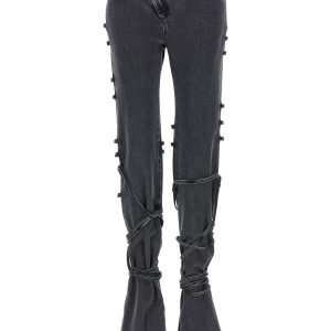 Jeans asymmetric closure