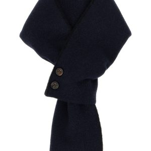 Cashmere scarf