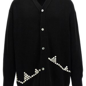 Button detail sweater