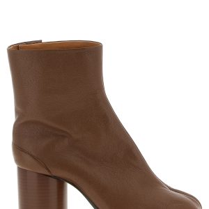 'Tabi' ankle boots