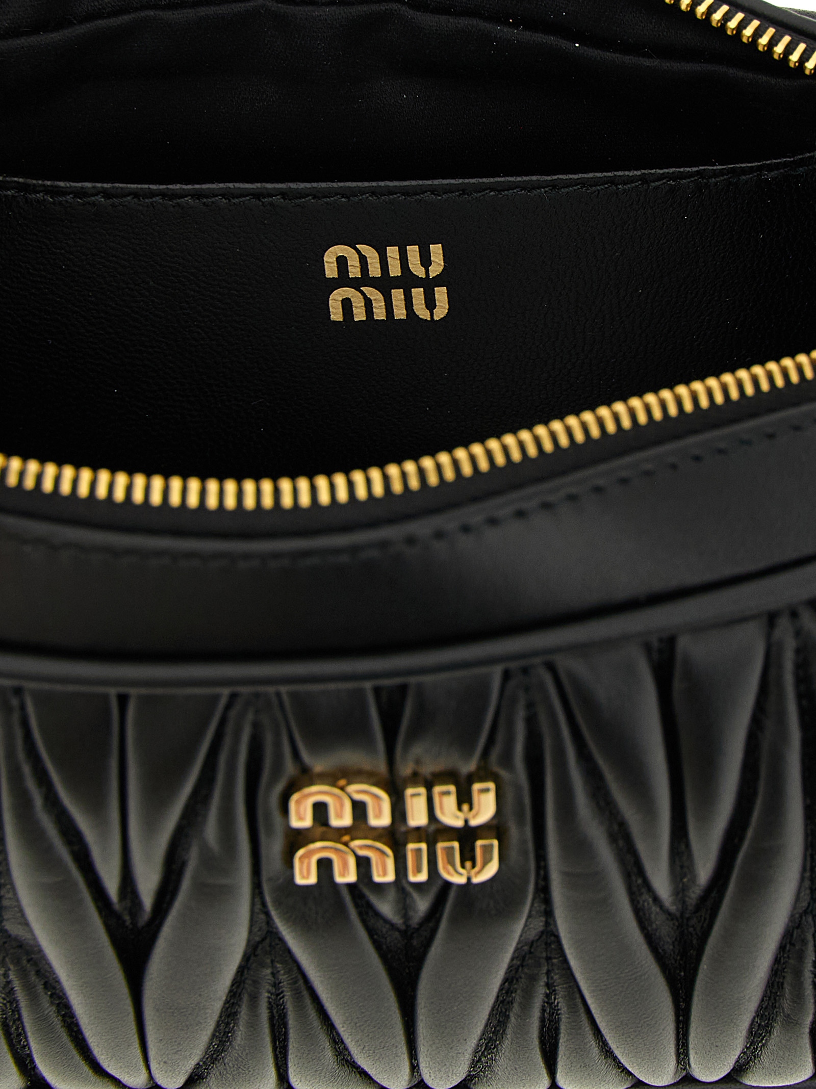 Matelassé nappa pouch - immagine 4