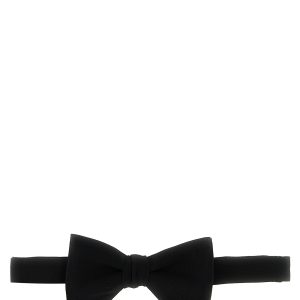 Silk crepe bow tie