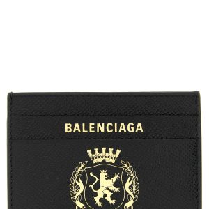 'Passport' card holder