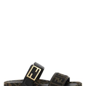 'Fendi Feel' slides