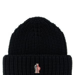 Logo patch beanie