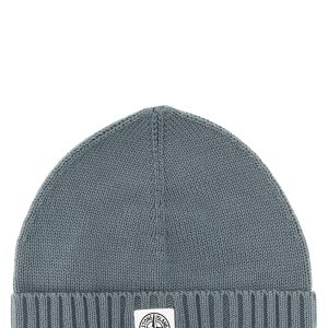 Logo patch beanie