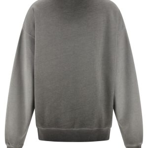 'Laundry Skate' sweatshirt