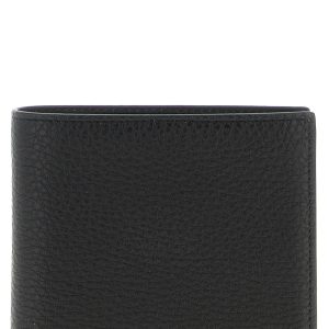 Leather grain wallet