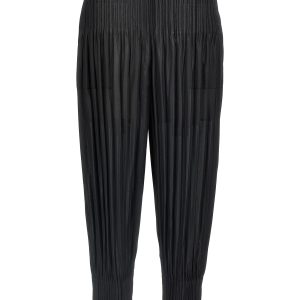 'Fluffy Basics' pants