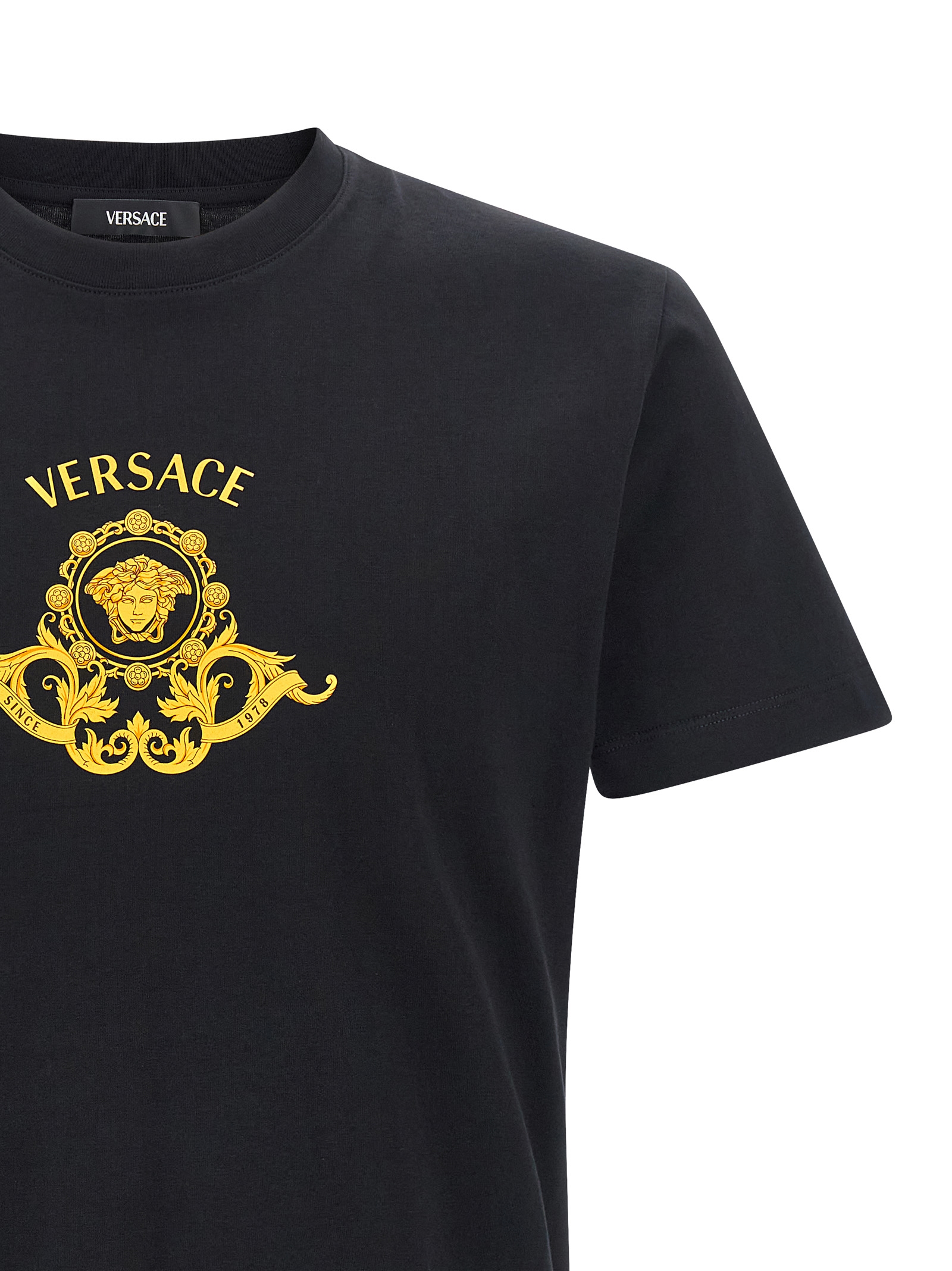 'Hall of Heroes Crest' T-shirt - immagine 3