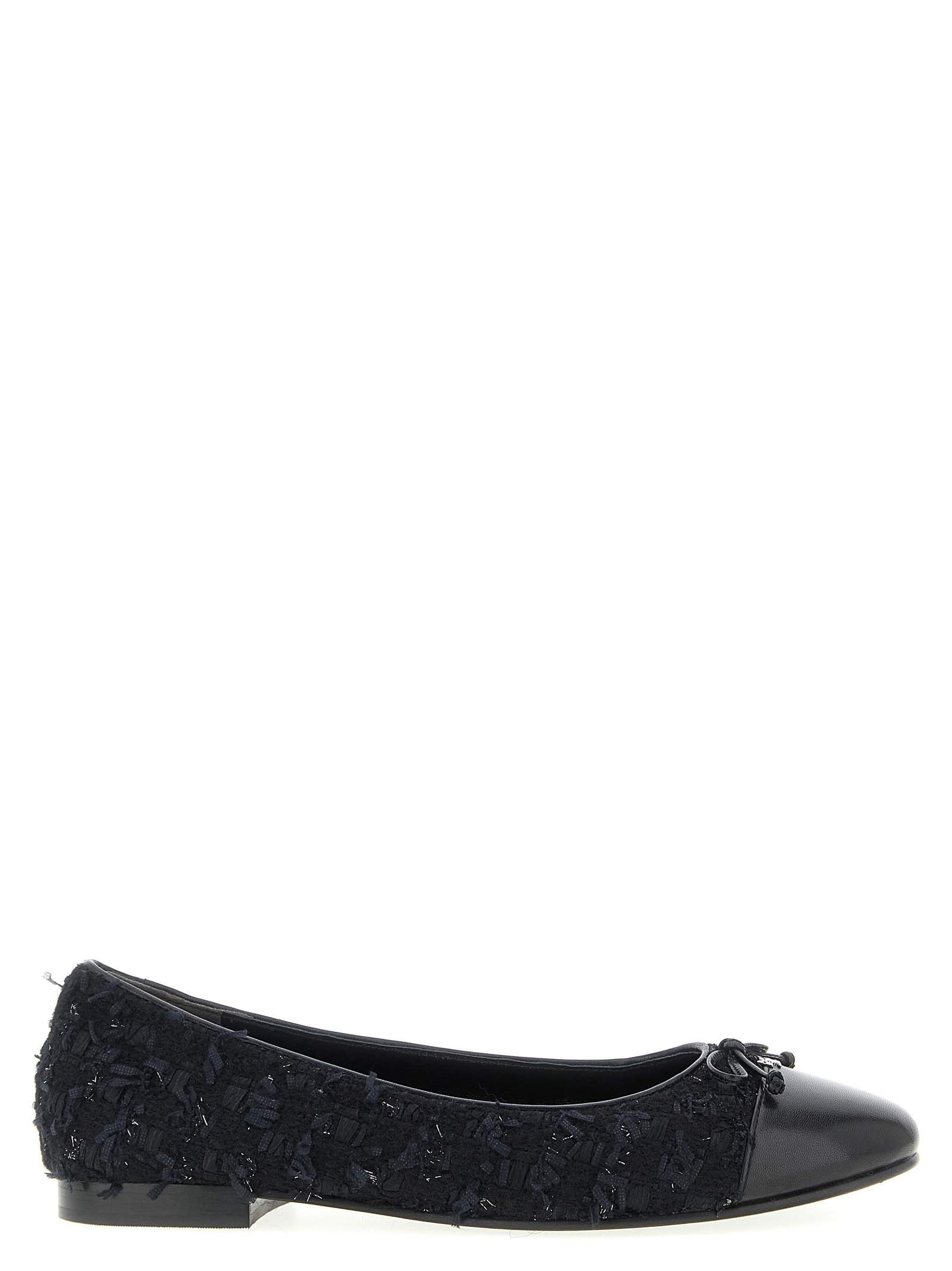 'Cap-Toe' ballet flats