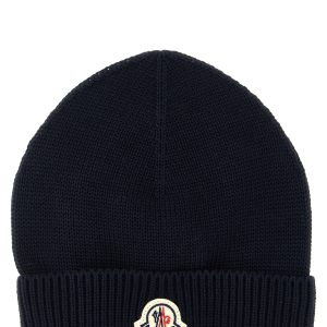 Logo patch beanie