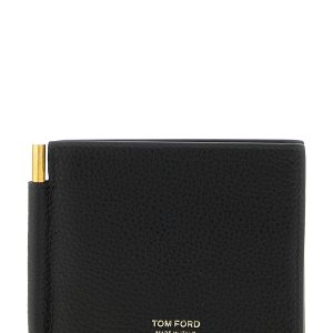 Hammered leather card holder