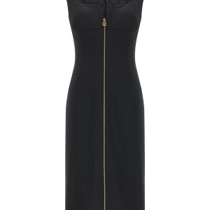 Heart-shaped neckline dress