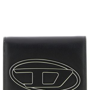 'Holi-D' card holder