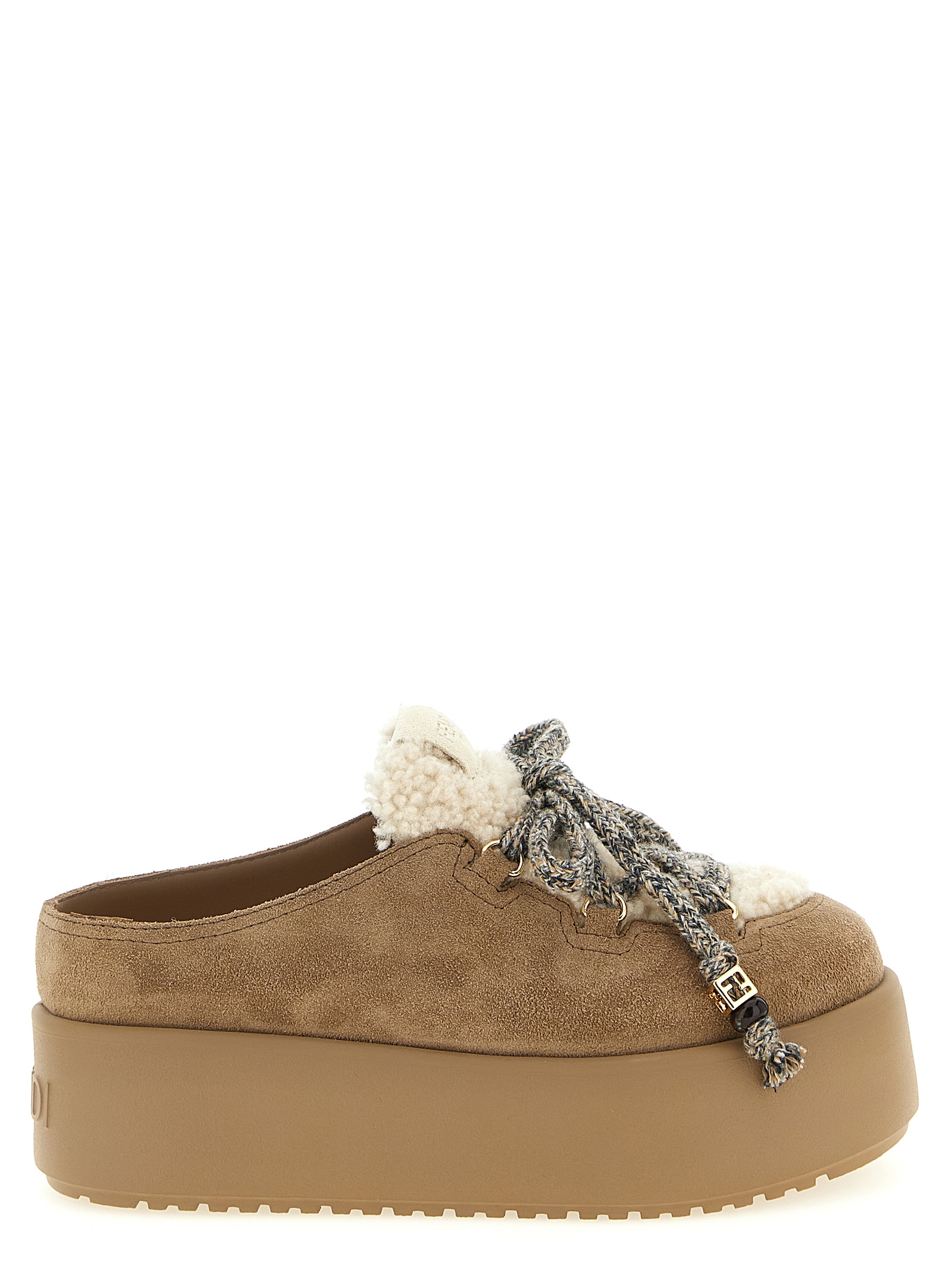 'Après Chic' sabots