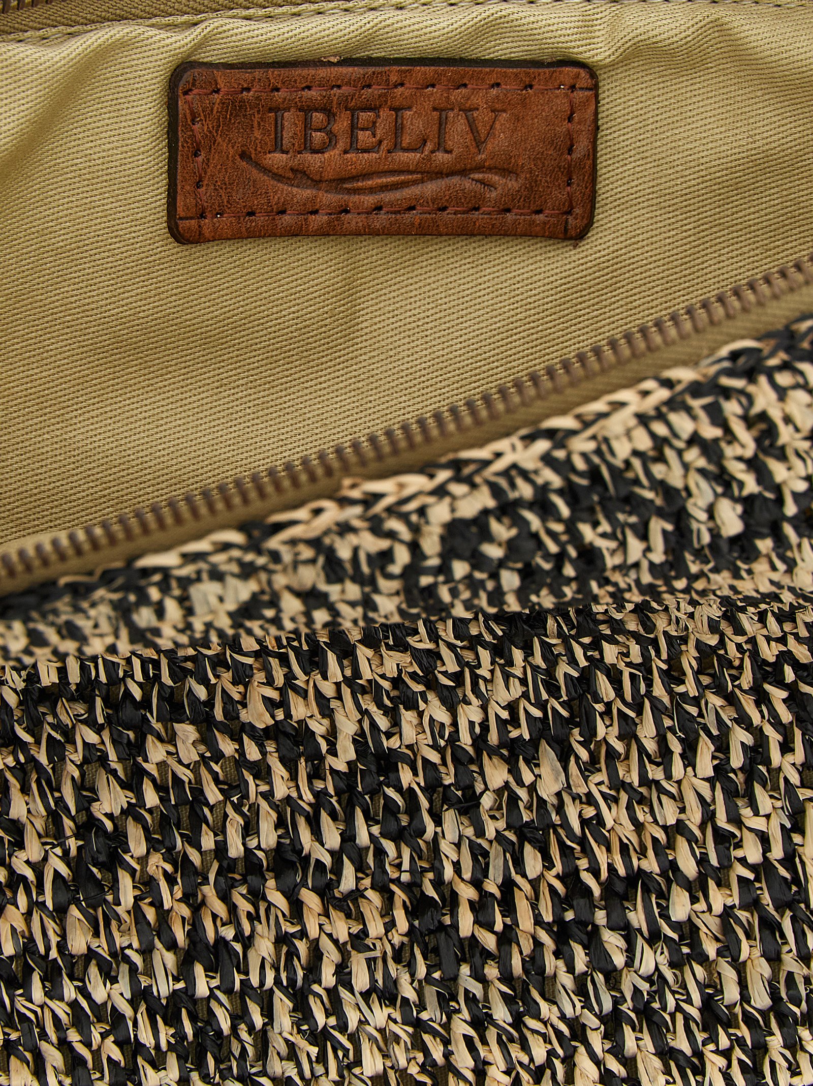 'Ampy' clutch - immagine 4