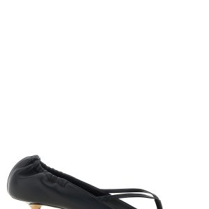 'Les Sandales Nu-Pieds B' sandals