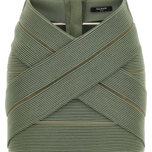 V-shaped waist skirt